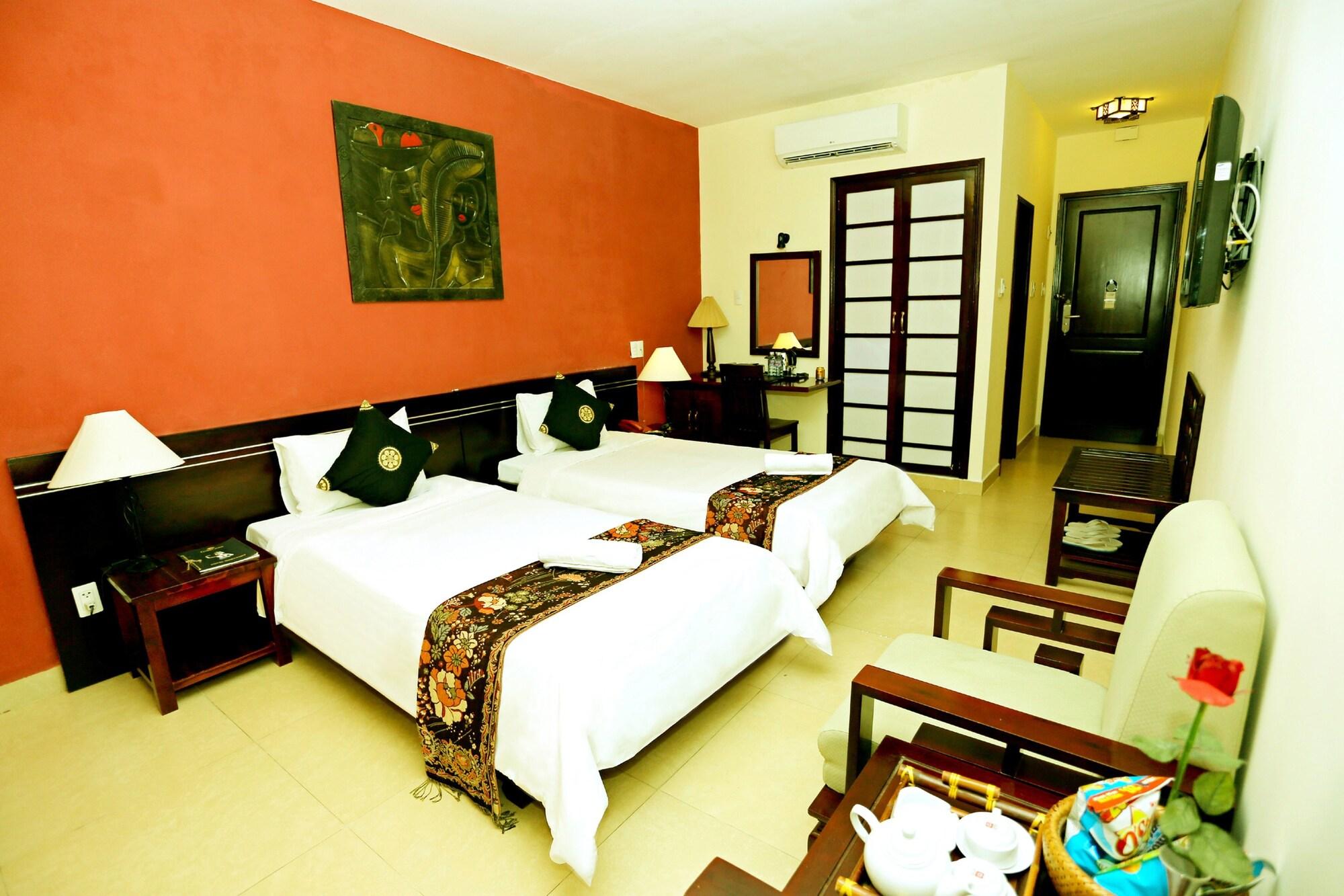 Gold Coast Da Nang Hotel Exterior photo