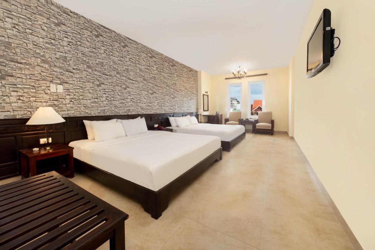 Gold Coast Da Nang Hotel Exterior photo